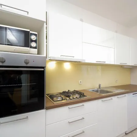 Apartment By Interhome *