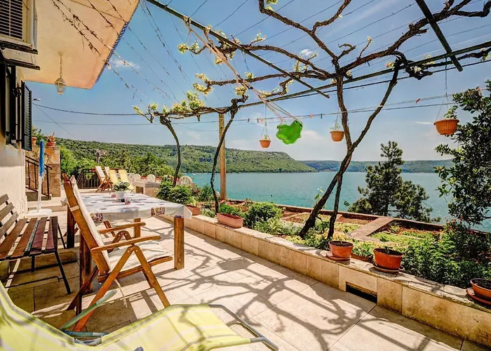 By Interhome * Trget