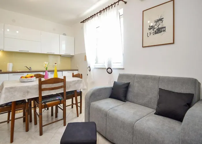 By Interhome Apartman *