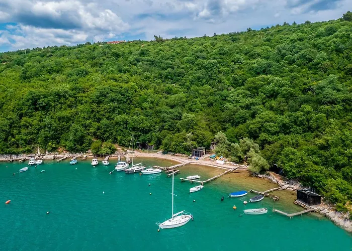 By Interhome * Trget